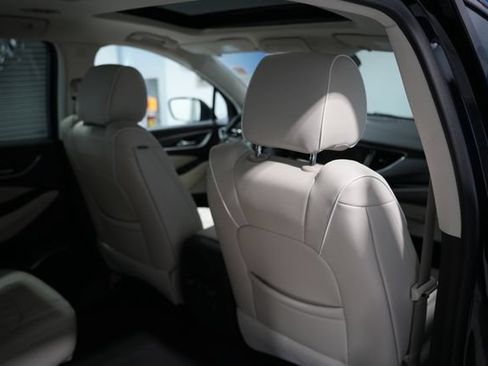 Used 2024 Buick Enclave Avenir w/ Avenir Technology Package AWD/4WD image 23