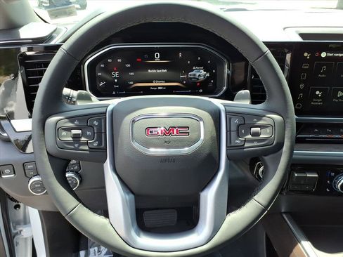 New 2026 GMC Sierra 1500 SLT w/ SLT Premium Plus Package AWD/4WD image 12