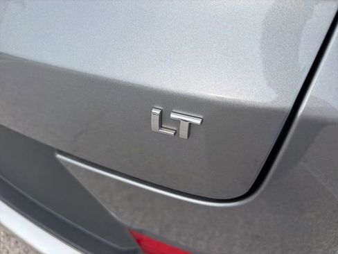 Used 2025 Chevrolet TrailBlazer LT AWD/4WD image 11