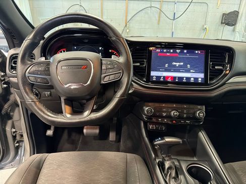 Used 2025 Dodge Durango GT AWD/4WD image 6