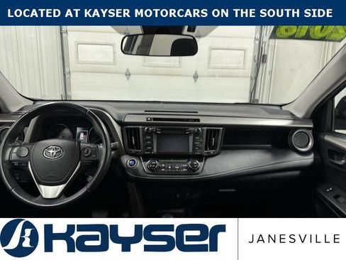 Used 2018 Toyota RAV4 XLE image 17