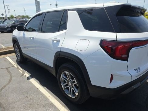 Used 2025 GMC Terrain Elevation image 2