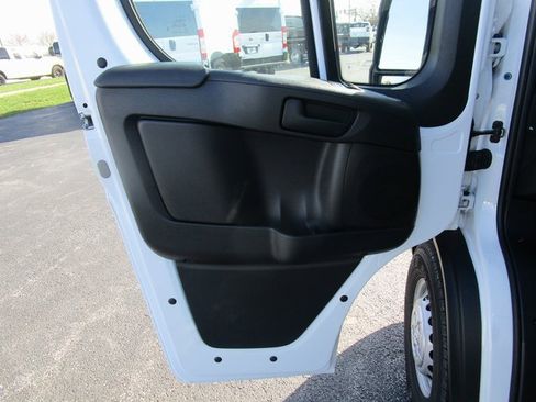 New 2024 RAM ProMaster 2500 w/ Power Group image 11