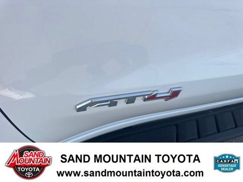 Used 2023 GMC Sierra 1500 AT4 w/ AT4 Premium Package AWD/4WD image 10