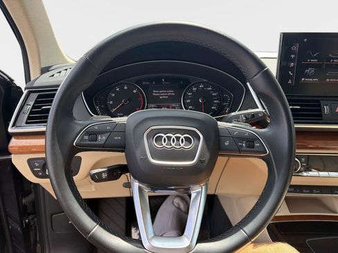 Used 2023 Audi Q5 2.0T Premium w/ Convenience Package AWD/4WD image 25