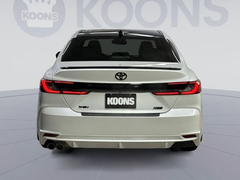 Used 2025 Toyota Camry XSE image 11