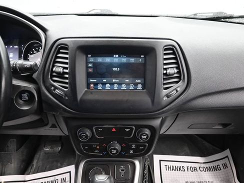 Used 2019 Jeep Compass Sport w/ Cold Weather Group image 17