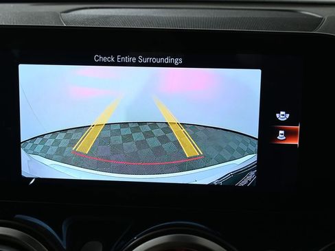 Certified 2022 Mercedes-Benz GLB 250 4MATIC image 24