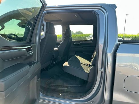 Used 2024 Chevrolet Silverado 1500 LT AWD/4WD image 20