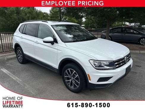 Used 2020 Volkswagen Tiguan SEL FWD image 1