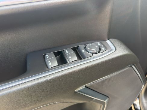 Used 2024 Chevrolet Silverado 1500 RST w/ Redline Edition AWD/4WD image 14