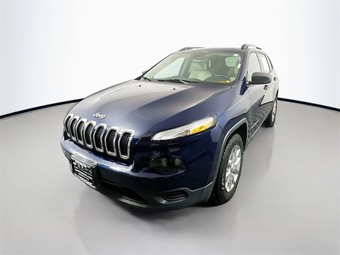 Used 2016 Jeep Cherokee Sport w/ Cold Weather Group image 3