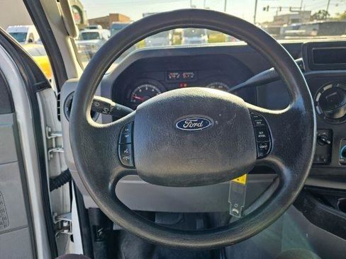 Used 2014 Ford E-250 and Econoline 250 w/ Power Group RWD image 11