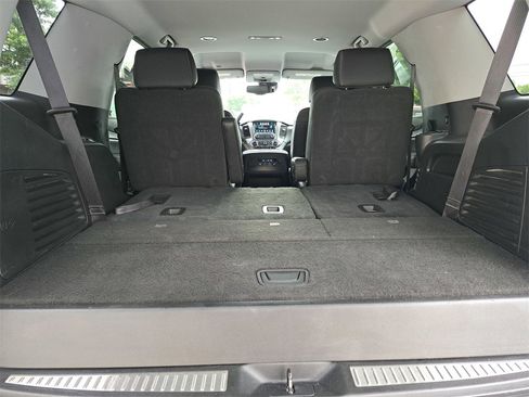 Used 2020 Chevrolet Tahoe LT image 14