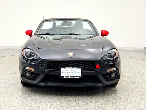 Used 2020 FIAT 124 Spider Abarth w/ Convenience Group image 2
