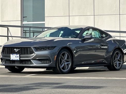 New 2026 Ford Mustang Premium image 7