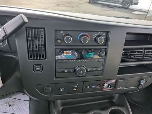 New 2026 GMC Savana 2500 w/ Driver Convenience Package image 18