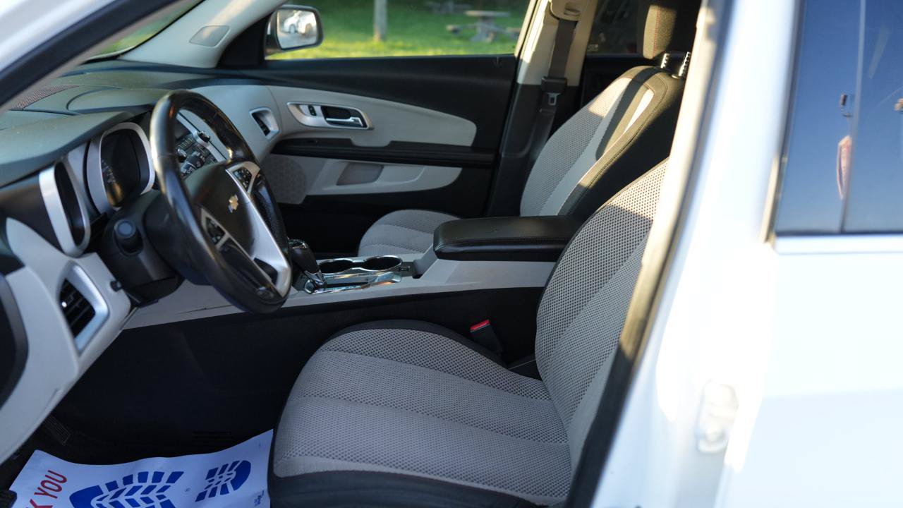 Used 2016 Chevrolet Equinox LT w/ Convenience Package AWD/4WD image 20
