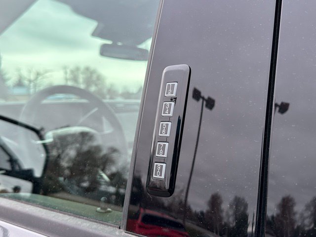 New 2026 Ford F350 Lariat AWD/4WD image 22