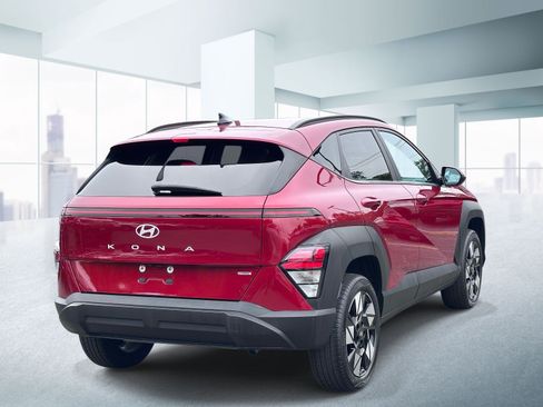 Used 2024 Hyundai Kona SEL AWD/4WD image 4