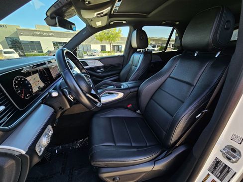 Used 2024 Mercedes-Benz GLE 450e 4MATIC image 18