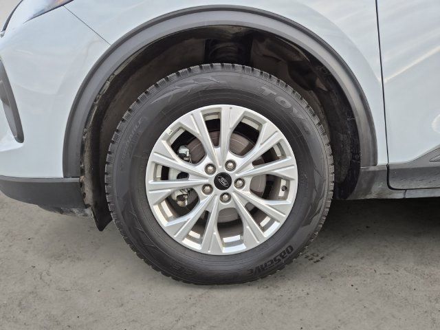 Used 2025 Ford Escape Active AWD/4WD image 9
