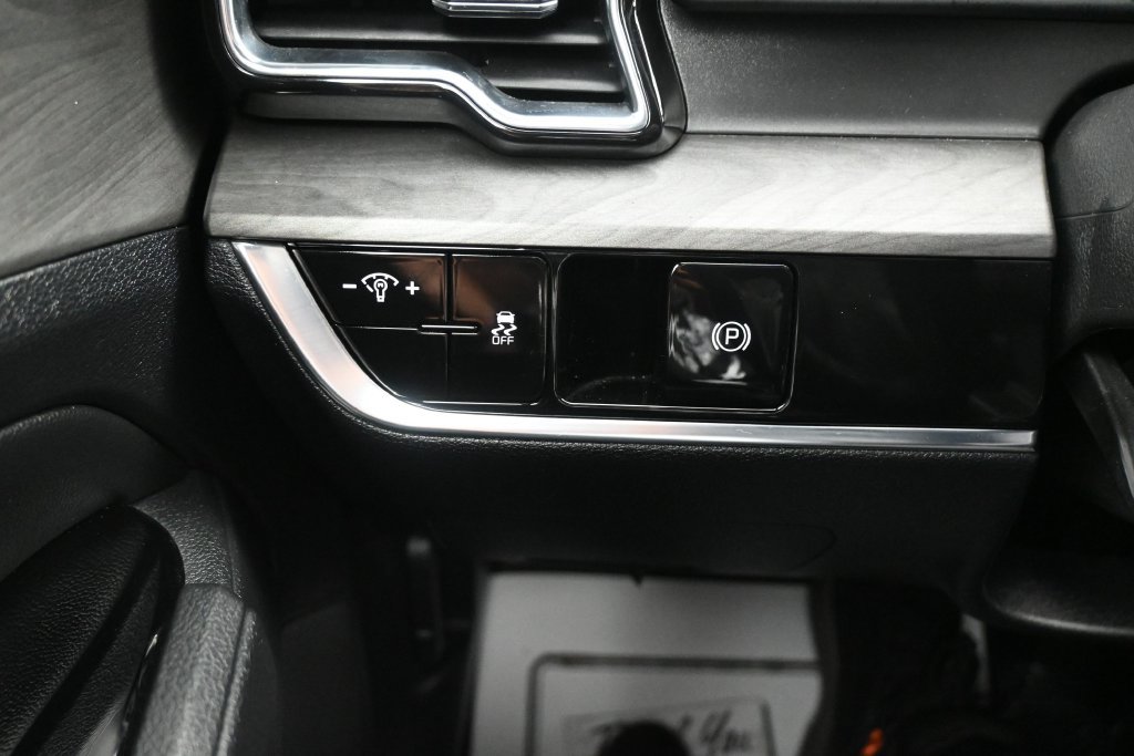 Used 2024 Kia Sportage X-Line AWD/4WD image 19
