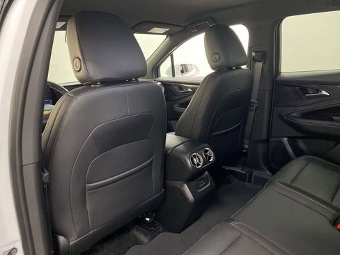 Used 2024 Chevrolet Blazer EV LT AWD/4WD image 15