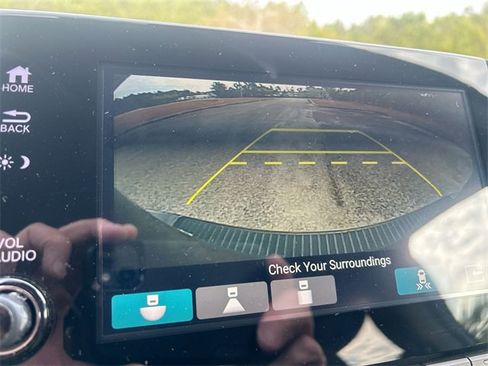 Used 2018 Honda Odyssey Elite image 21