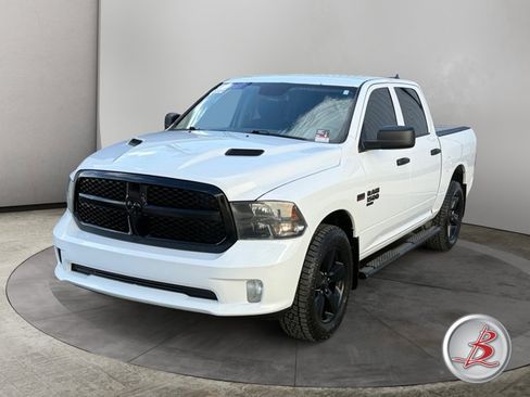 Used 2019 RAM 1500 Express w/ Wheel & Sound Group AWD/4WD image 3