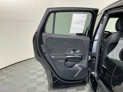 Used 2023 Mercedes-Benz GLA 250 image 22