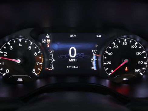 Used 2024 Jeep Compass Latitude w/ Sun and Sound Group image 12