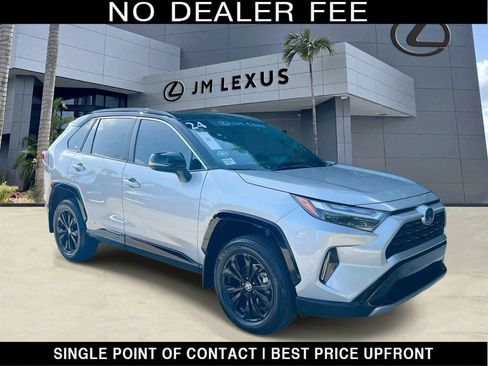 Used 2024 Toyota RAV4 XSE AWD/4WD image 1