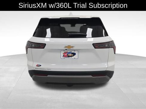 New 2026 Chevrolet Equinox LT w/ Convenience Package II image 5