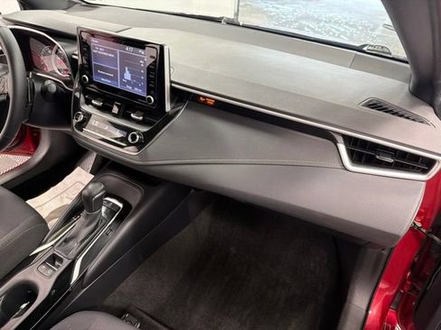 Used 2022 Toyota Corolla SE FWD image 17
