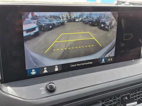 Certified 2025 Honda Accord Sport image 21