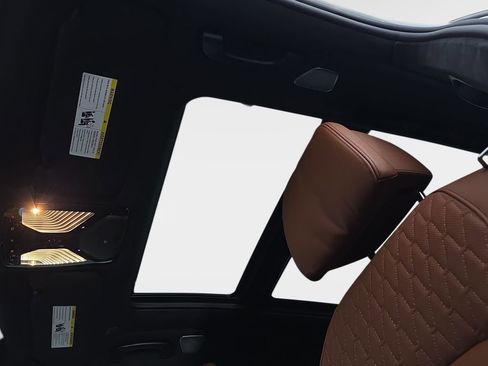 New 2026 BMW X7 M60i image 30