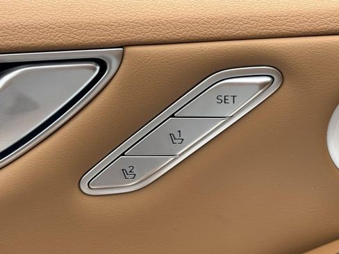 Certified 2025 Genesis G80 2.5T Advanced image 14