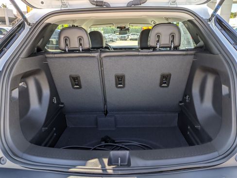 Used 2023 Chevrolet Bolt EUV LT w/ Convenience Package image 25