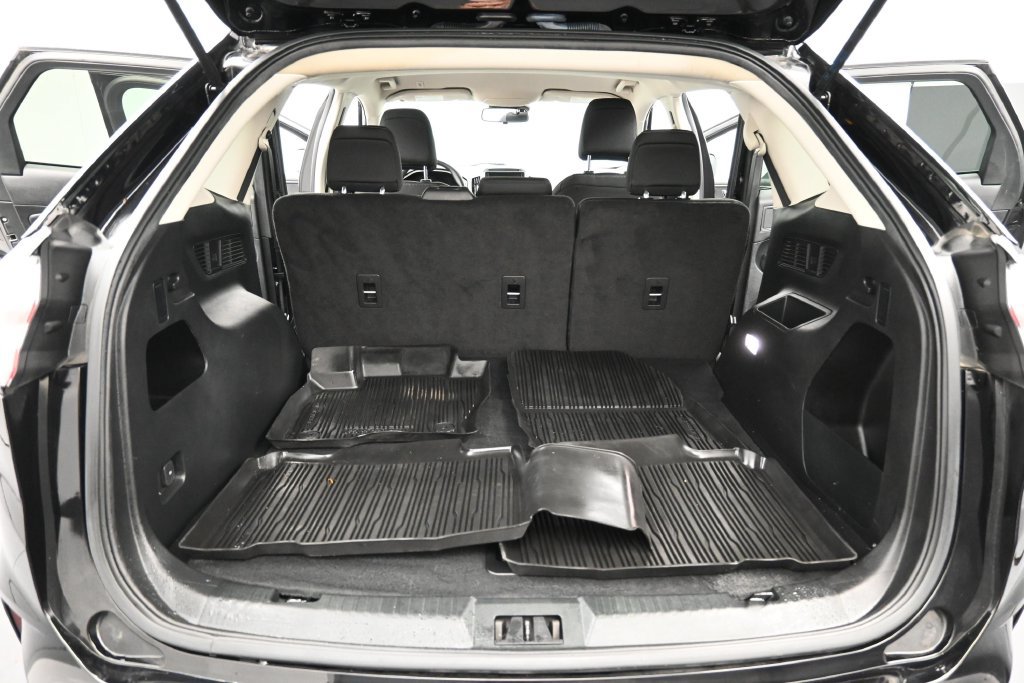 Used 2024 Ford Edge SE w/ Black Appearance Package AWD/4WD image 31