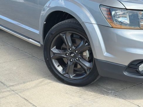Used 2019 Dodge Journey Crossroad FWD image 10