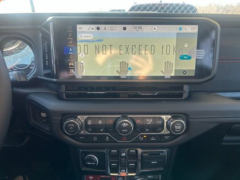 New 2026 Jeep Gladiator Rubicon image 8