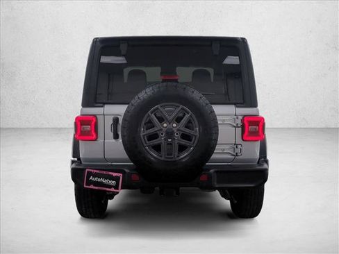 Used 2024 Jeep Wrangler Sport AWD/4WD image 7