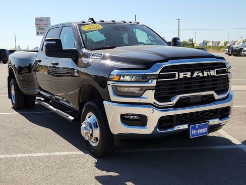 Used 2026 RAM 3500 Tradesman AWD/4WD image 5