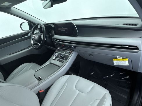 Used 2024 Hyundai Palisade SEL image 15