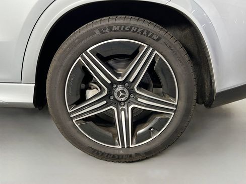 Used 2024 Mercedes-Benz GLE 350 4MATIC image 32