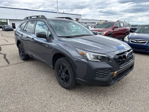 Used 2024 Subaru Outback Wilderness AWD/4WD image 4
