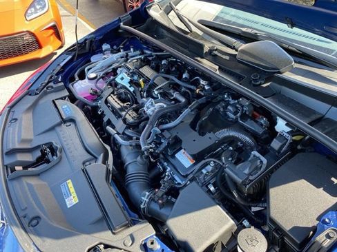 Used 2025 Toyota Prius Plug-In Hybrid FWD image 83