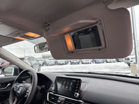 Used 2018 Honda Accord EX image 36