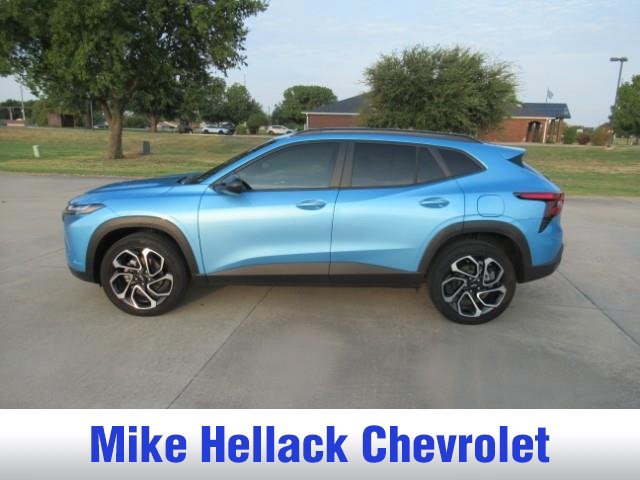 Used 2026 Chevrolet Trax RS FWD image 4